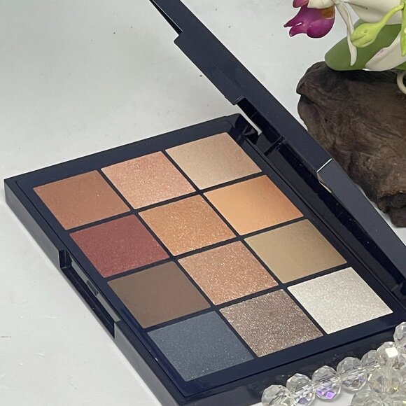 Lune + Aster Destination Nudes Galaxy Edition Swipe + Go Eyeshadow Palette - NIB - Picture 4 of 6